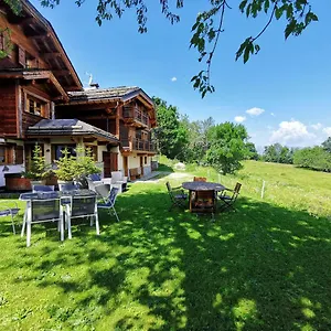  Chalet Emilie