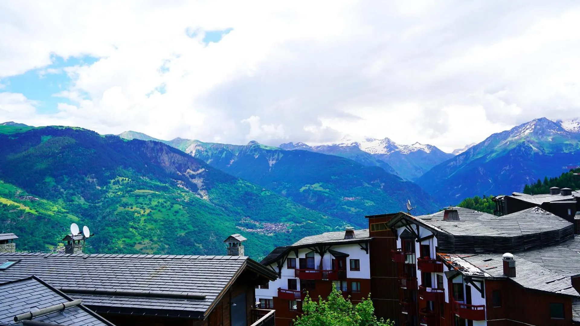 Chalet Ski Au Pied Lumineux - Courchevel La Tania France